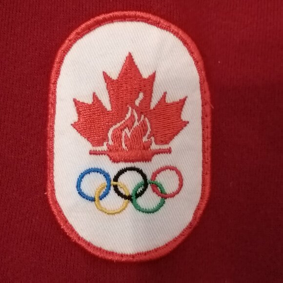 🇨🇦 HBC Team Canada Crested Hoodie, Red (Vancouver 2010) - Picture 6 of 9